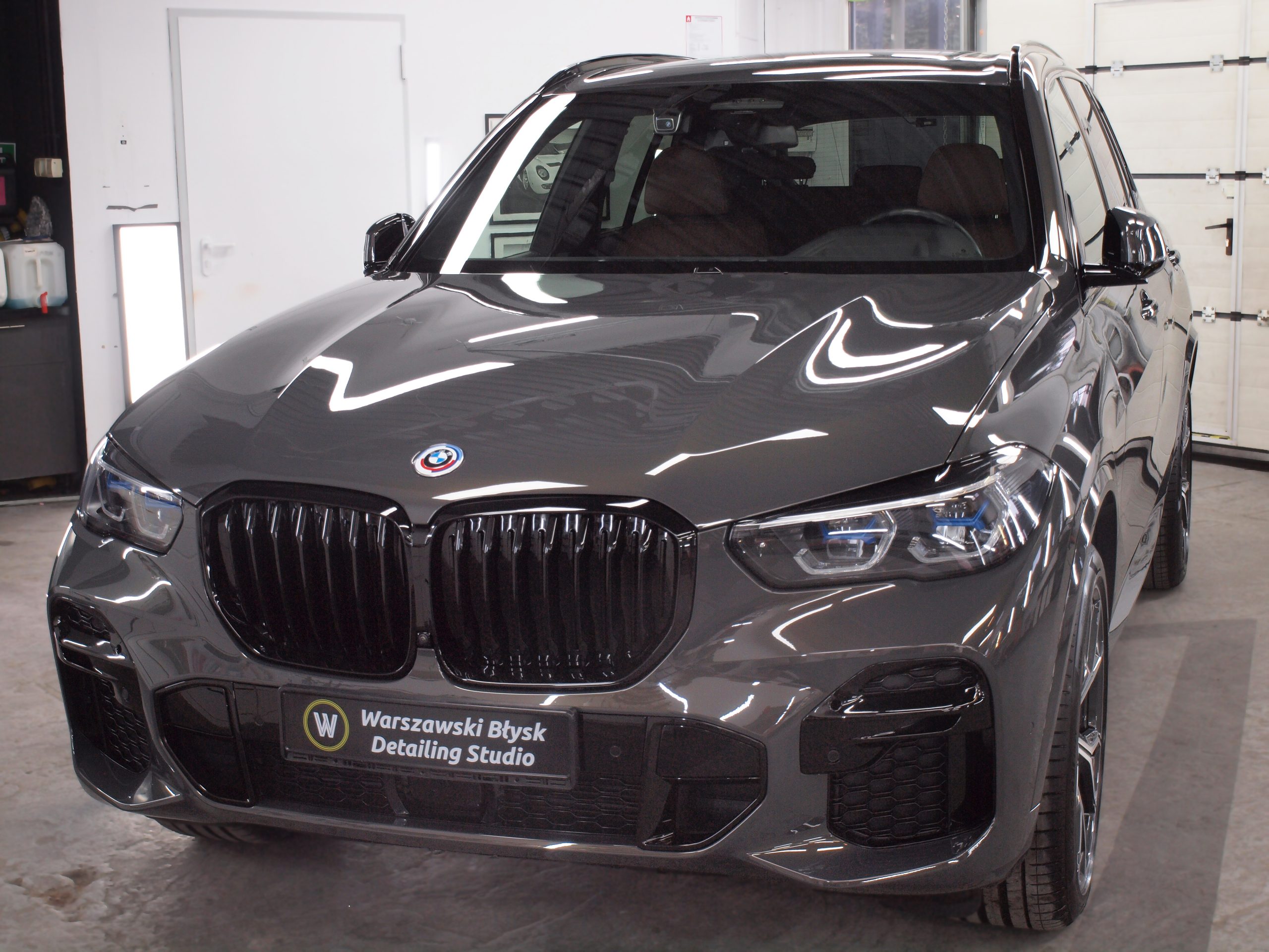 BMW X5 po oklejeniu folią PPF