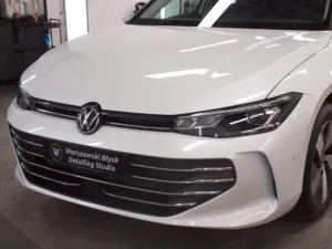 VW Passat - samochód oklejony folią PPF