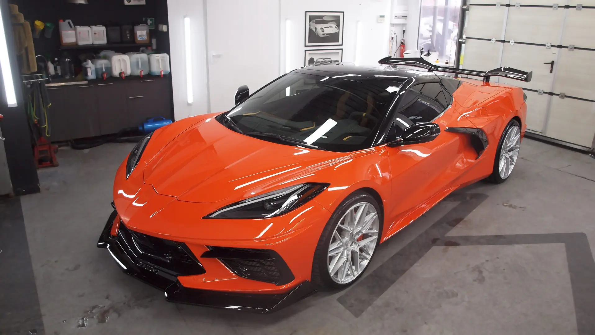Corvette C8 w studiu detailingu